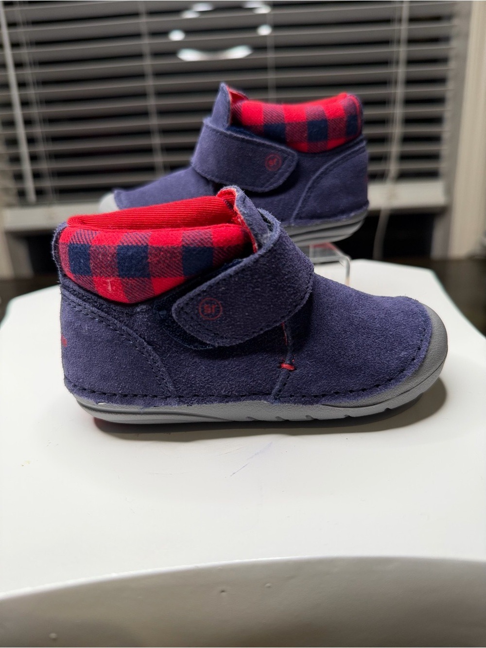Stride Rite Boys Size 6 Wide Oakley Navy Leather Boots - Picture 2 of 9